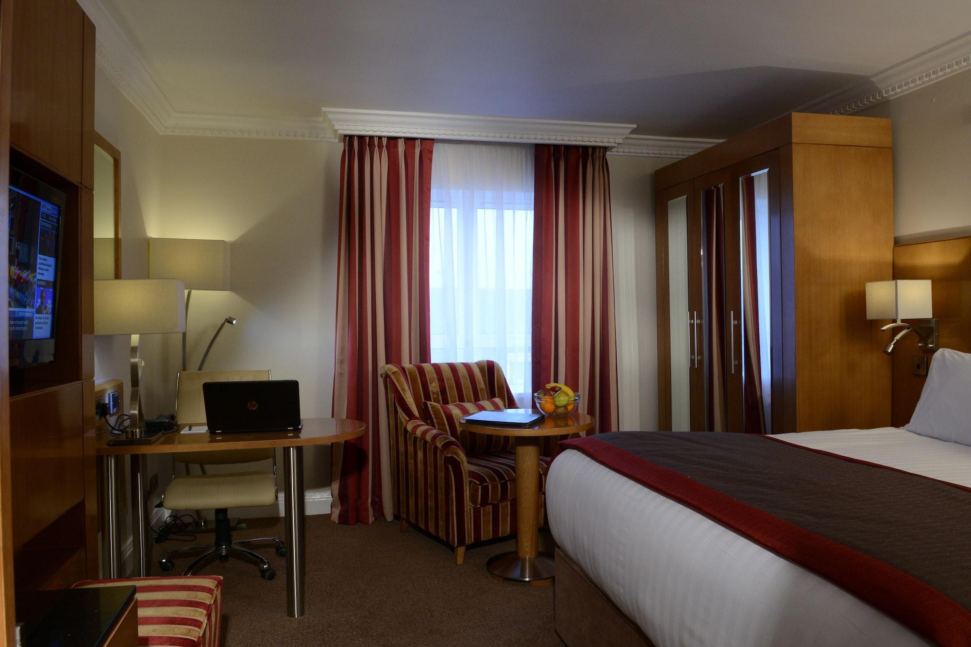 Clanree Hotel & Leisure Centre Летеркени Екстериор снимка