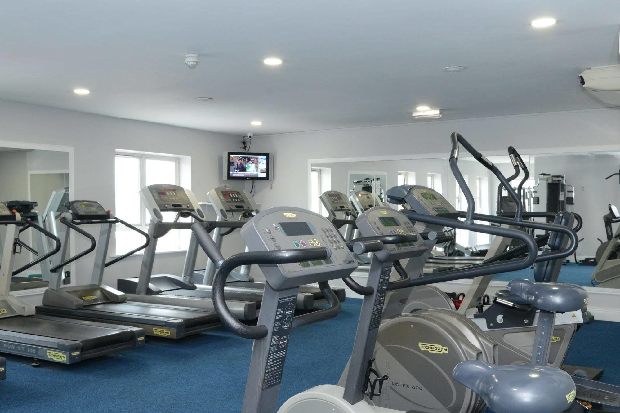Clanree Hotel & Leisure Centre Летеркени Екстериор снимка