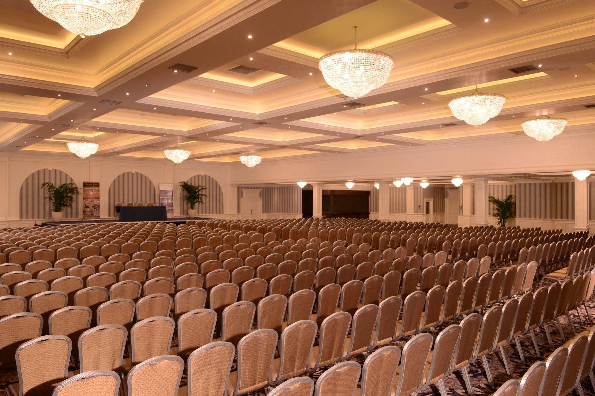 Clanree Hotel & Leisure Centre Летеркени Екстериор снимка